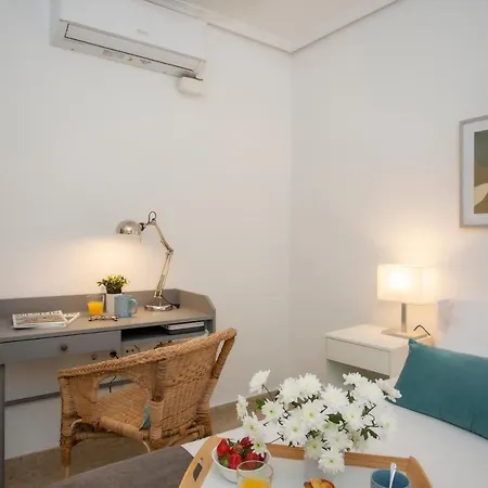 Апартаменты Singularstays Gran Via *