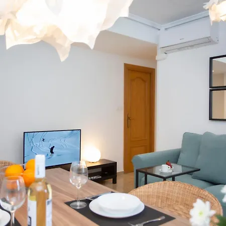 Singularstays Gran Via Валенсия